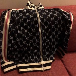 Its made from Italy , size 3XL